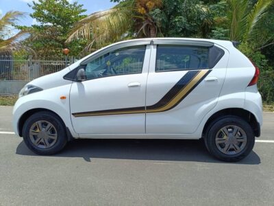 DATSUN redi-GO gold special edition