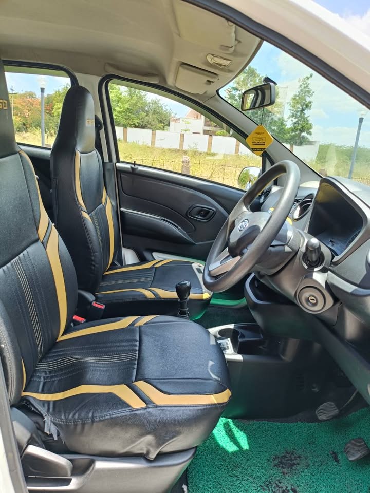 DATSUN redi-GO gold special edition