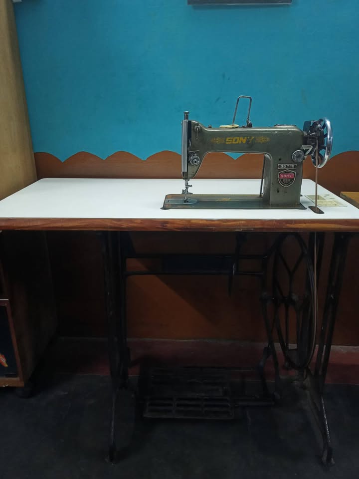 Tailoring Sewing Machine available