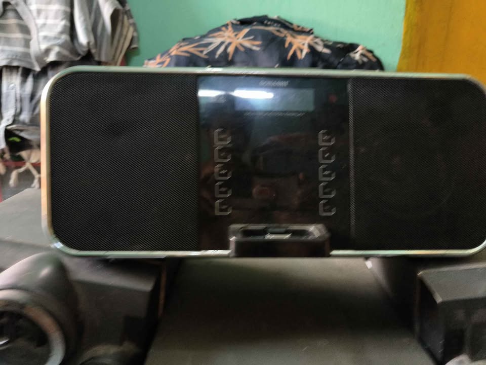 Samsung HI-FI Sound system and Bluetooth speaker