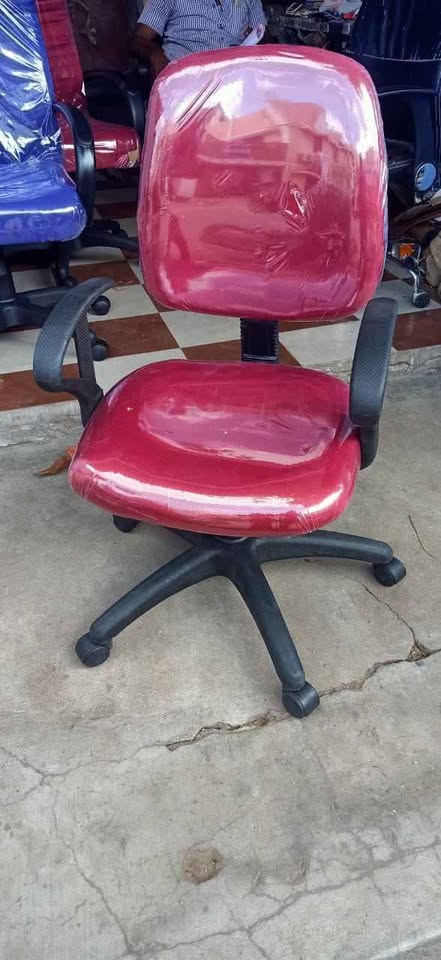Brand New Office MD Chair