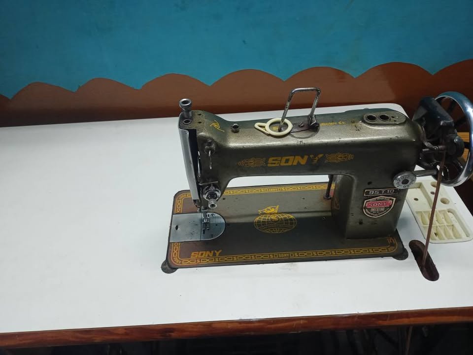 Tailoring Sewing Machine available