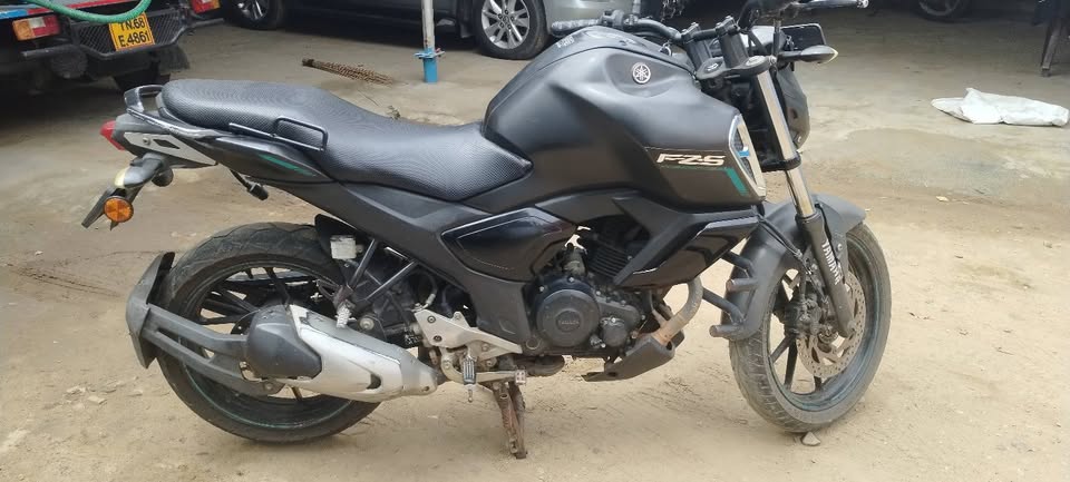 Yamaha FZ (Version 3) for sale at Sivakasi
