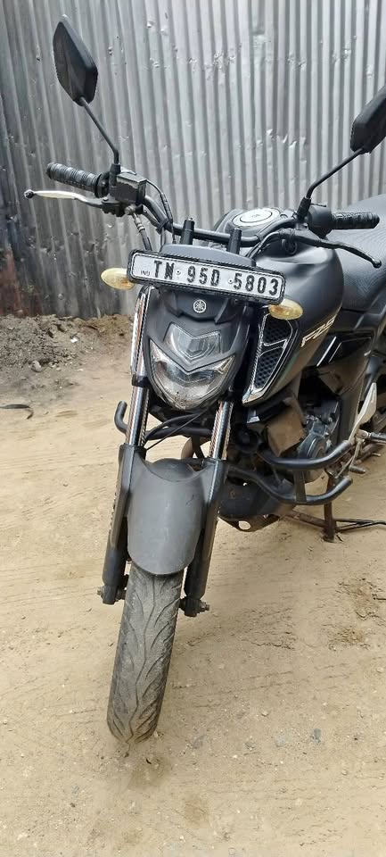 Yamaha FZ (Version 3) for sale at Sivakasi