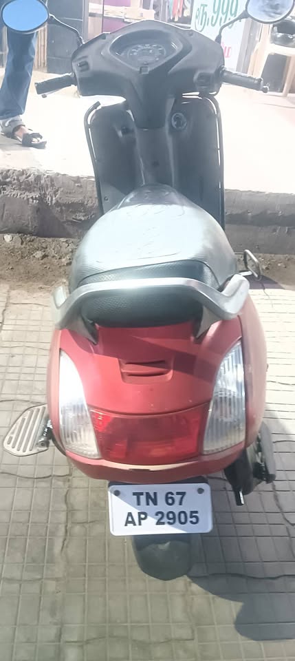 Honda activa 2012 model