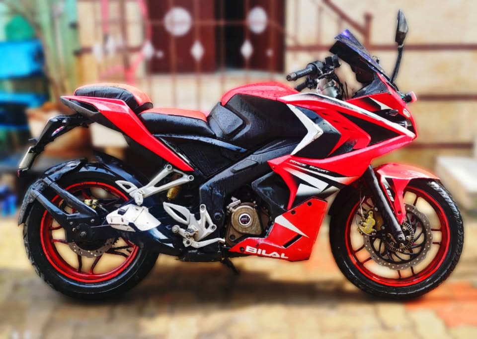 Pulsar RS200 for sale at Sivakasi