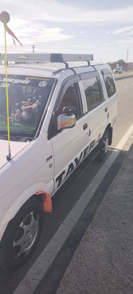 Chevrolet Tavera 2010 model for sale