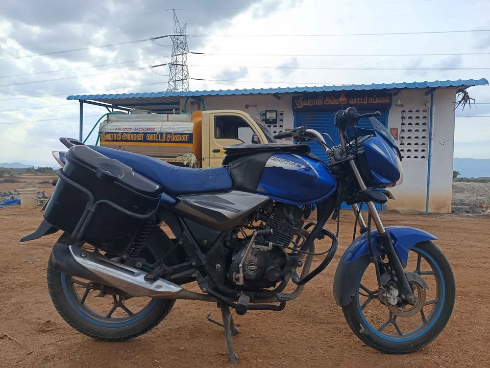 Bajaj Discover