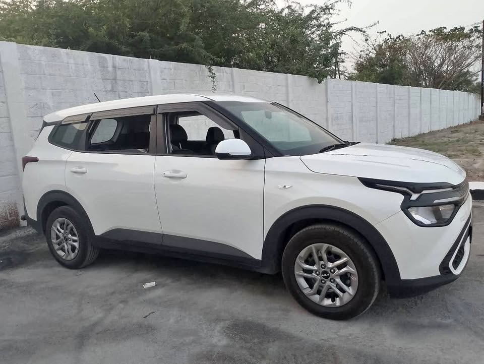 Kia carens 2024 model for sale