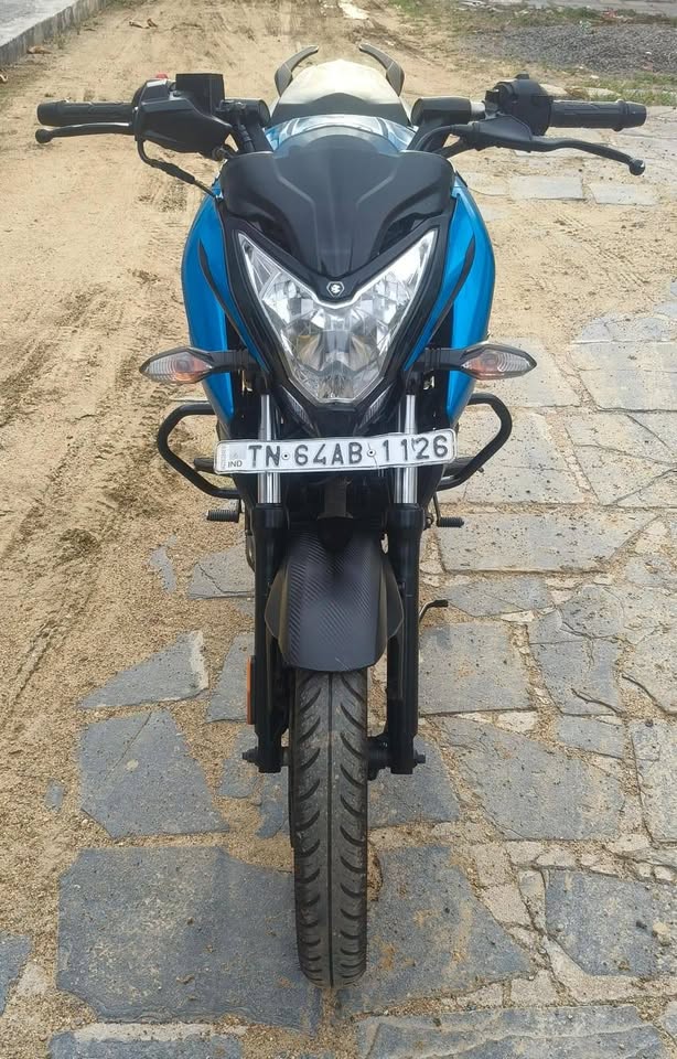 BAJAJ PULSAR NS125 MODEL:2024