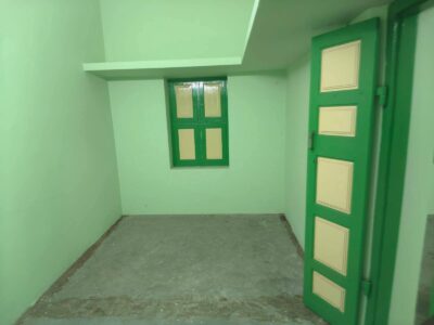 பெரியகருப்பன் ரோட்டில் காஸ் மண்டபம் எதிரில் முதல் தளம் வாடகைக்கு