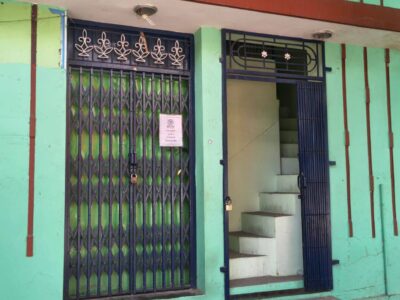 பெரியகருப்பன் ரோட்டில் காஸ் மண்டபம் எதிரில் முதல் தளம் வாடகைக்கு