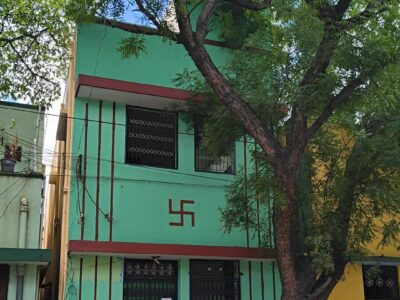 பெரியகருப்பன் ரோட்டில் காஸ் மண்டபம் எதிரில் முதல் தளம் வாடகைக்கு