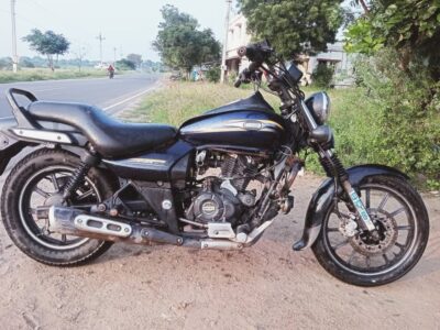 Bajaj Avenger
