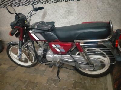 Hero Honda CD 100