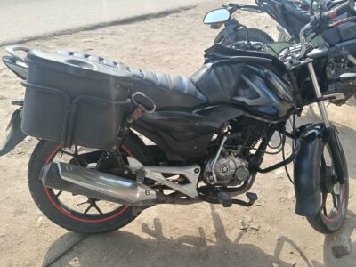 Bajaj discover 100M