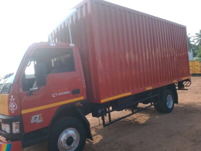 Eicher 1090 container