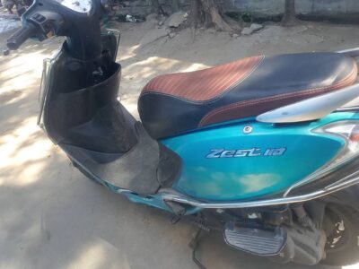 Scooty zest 2015 model for sale