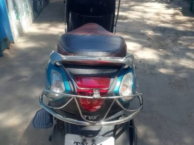 Scooty zest 2015 model for sale