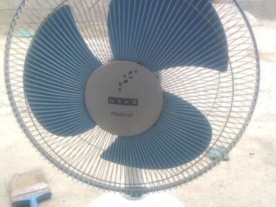 USHA air max Table fan for sale